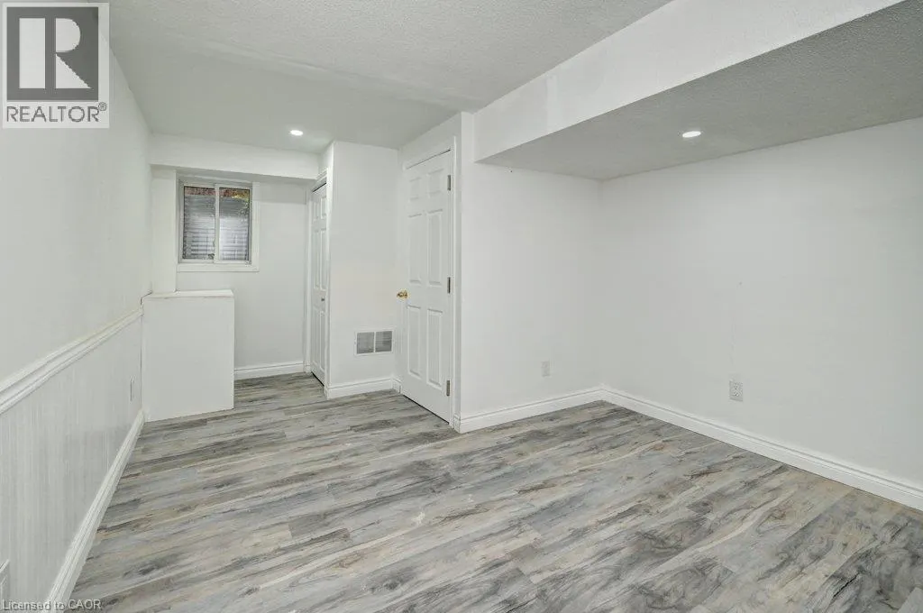 117 E GLENECHO Court Unit# Basement #Basement