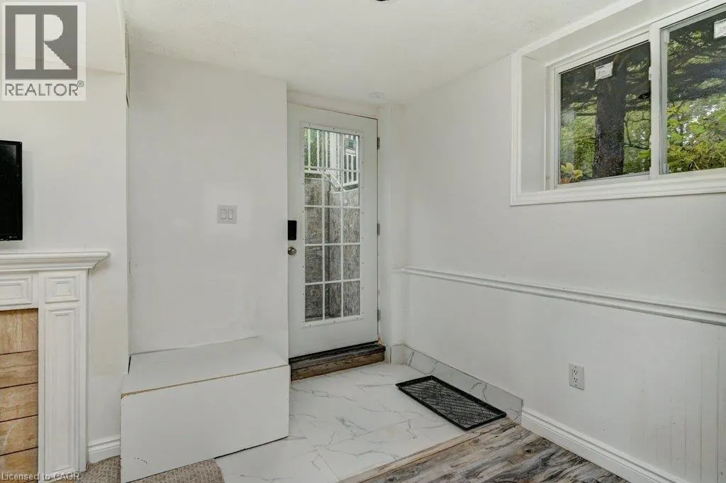 117 E GLENECHO Court Unit# Basement #Basement