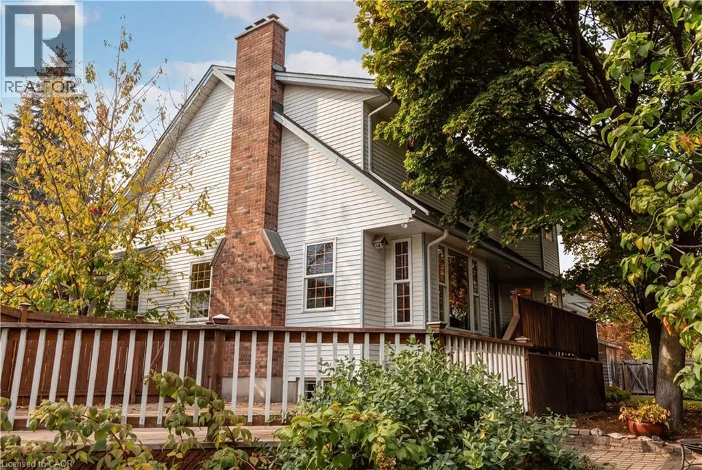 575 HEMINGWAY Place