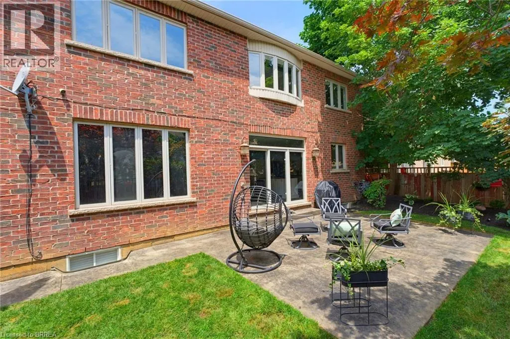 141 FALCONRIDGE Drive