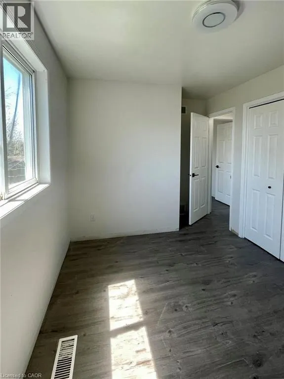 43 BECKETT Boulevard