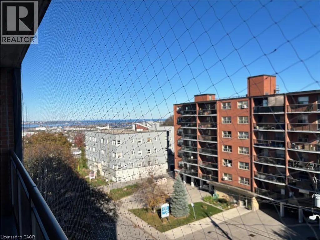 30 SUMMIT Avenue Unit# 604 #604