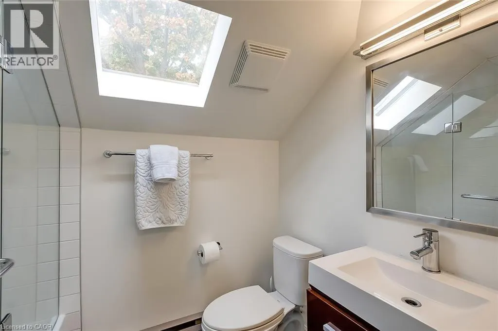 432 BURLINGTON Avenue Unit# 6 #6