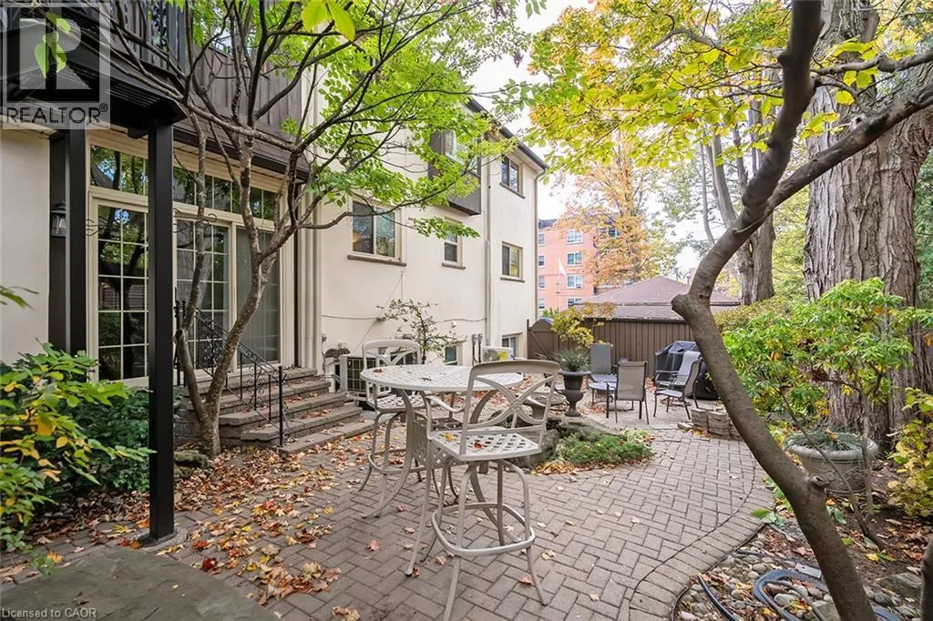 432 BURLINGTON Avenue Unit# 6 #6