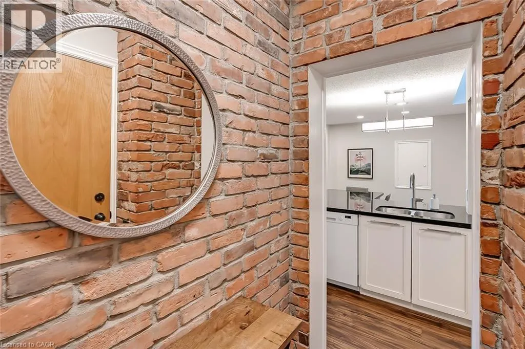 432 BURLINGTON Avenue Unit# 6 #6
