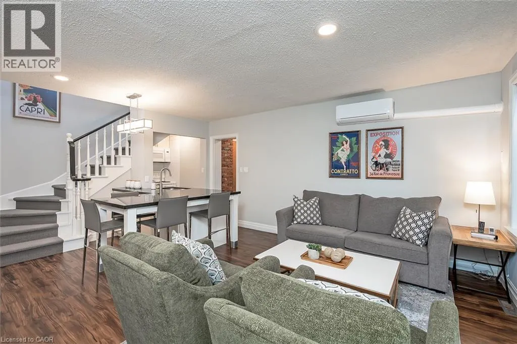 432 BURLINGTON Avenue Unit# 6 #6