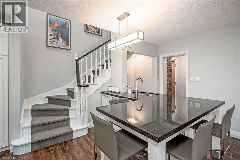 432 BURLINGTON Avenue Unit# 6 #6