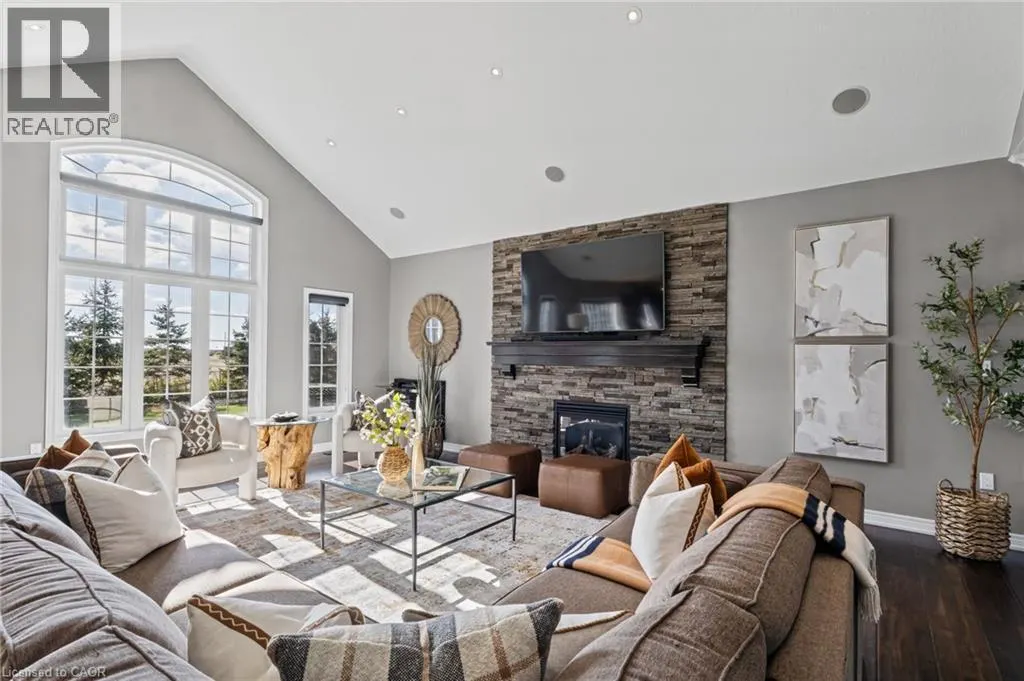 455 BELL Road