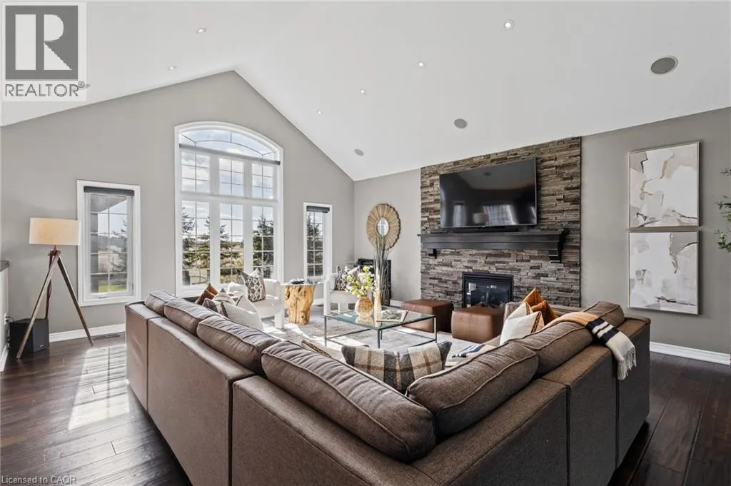 455 BELL Road