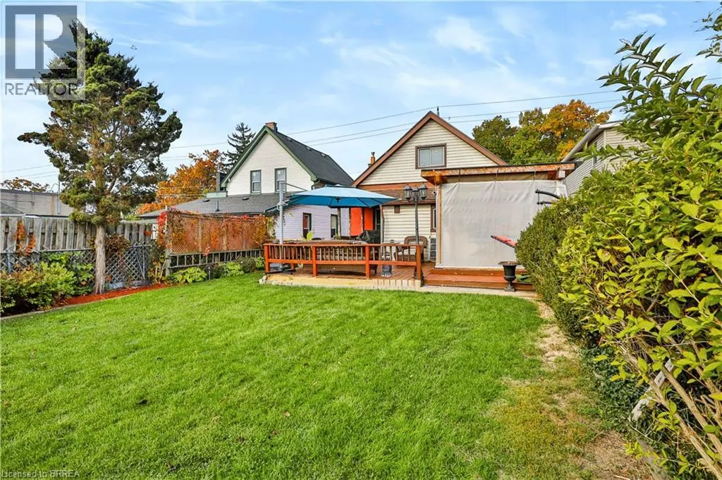 411 ST PAUL Avenue