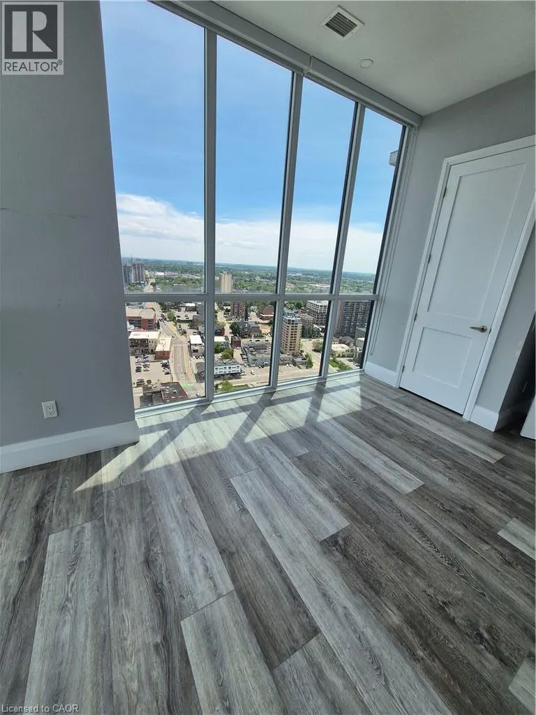 60 CHARLES Street W Unit# 3002 #3002
