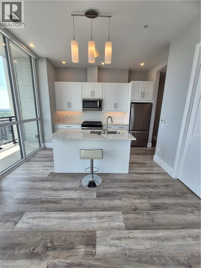 60 CHARLES Street W Unit# 3002 #3002