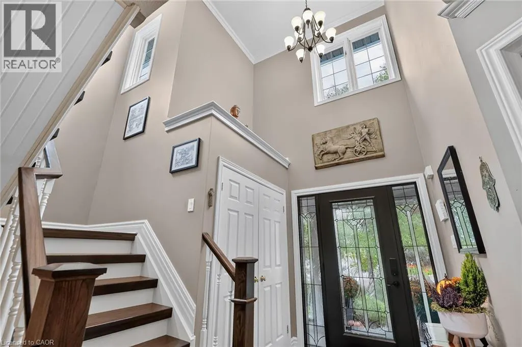 112 DORCHESTER Drive
