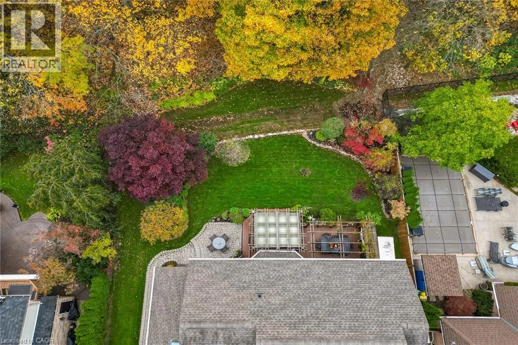112 DORCHESTER Drive