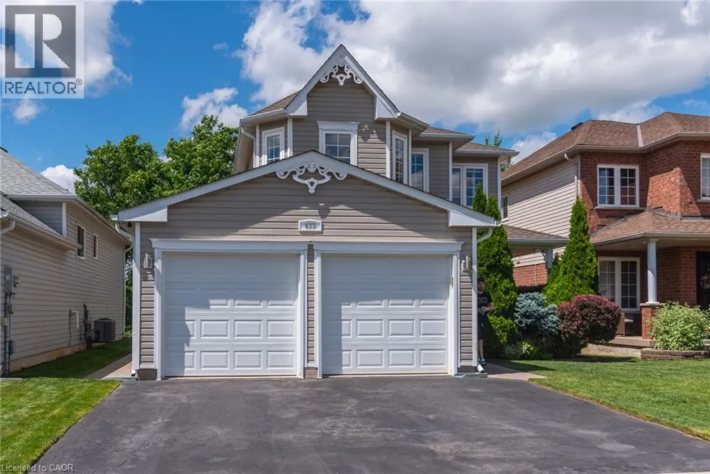 677 LANGLAW Drive