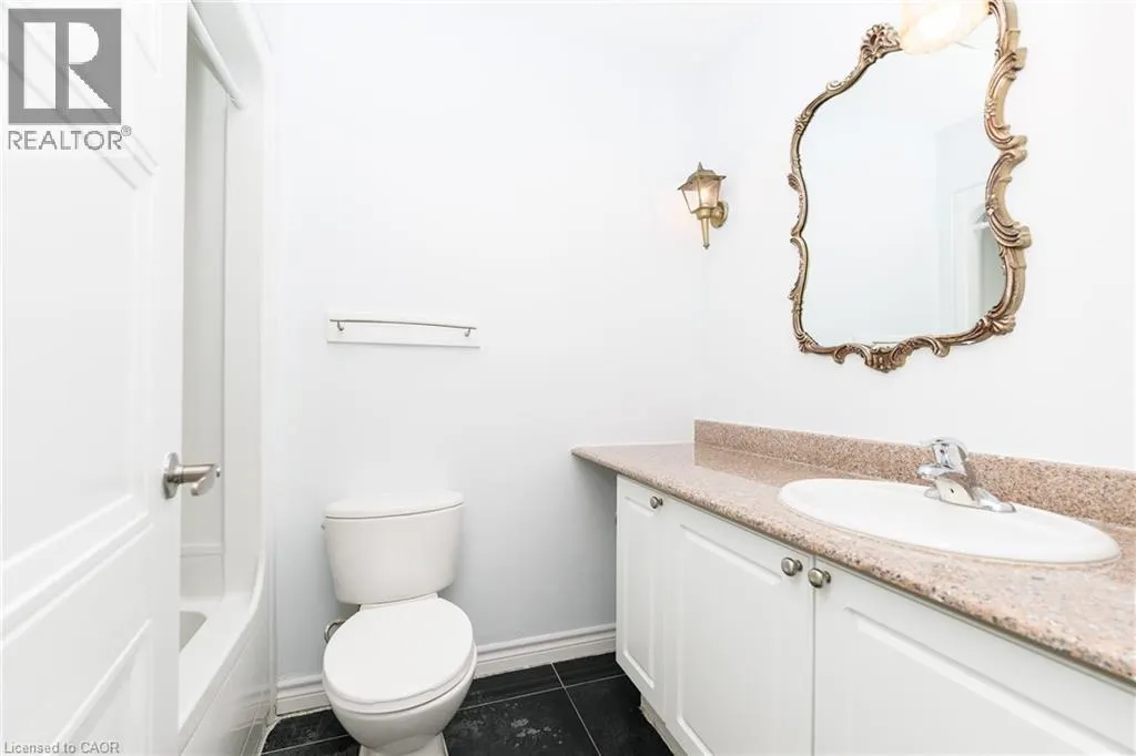 135 JAMES Street S Unit# 910 #910