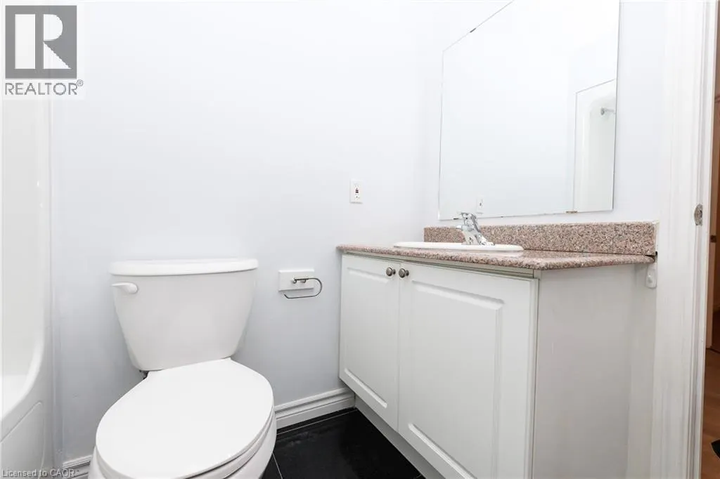 135 JAMES Street S Unit# 910 #910