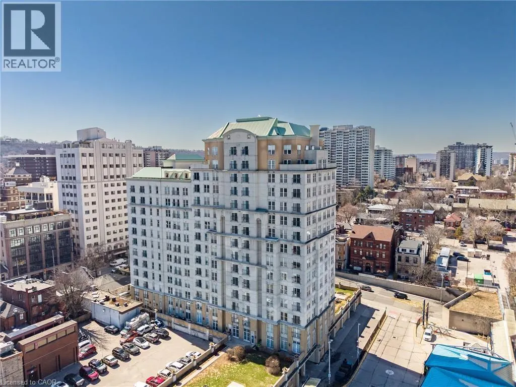 135 JAMES Street S Unit# 910 #910
