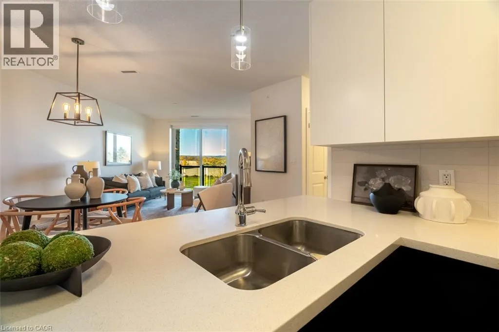 33 WHITMER Street Unit# 523 #523