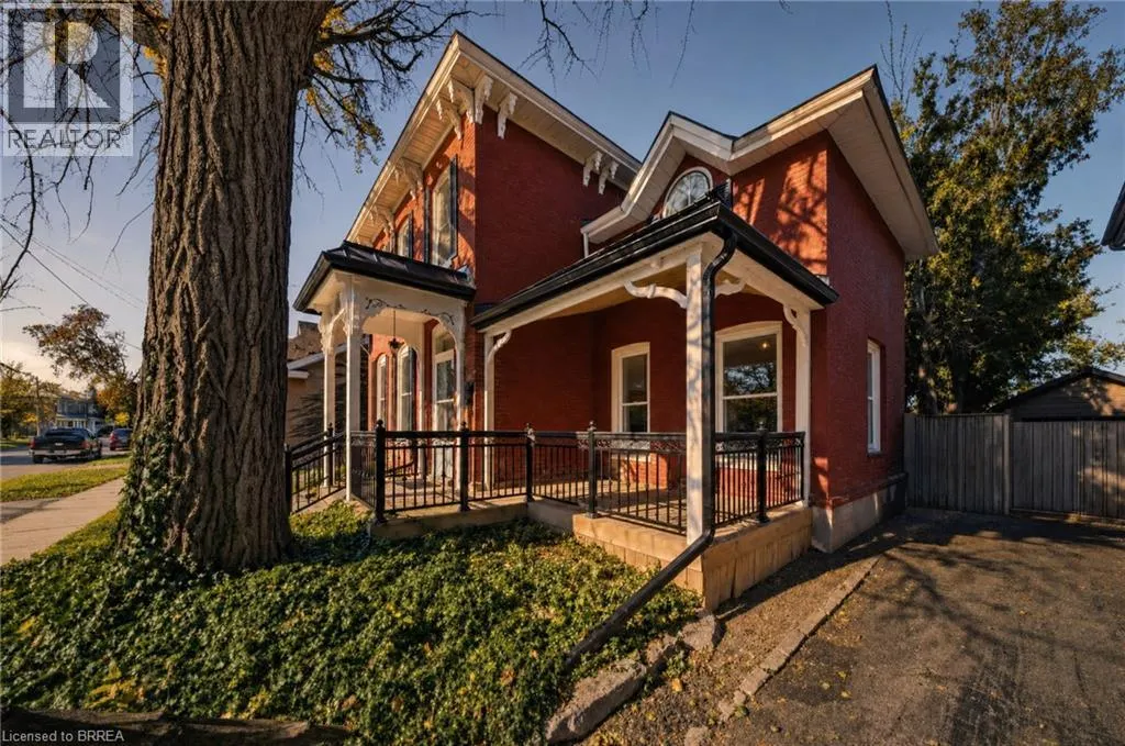 74 RICHMOND Street