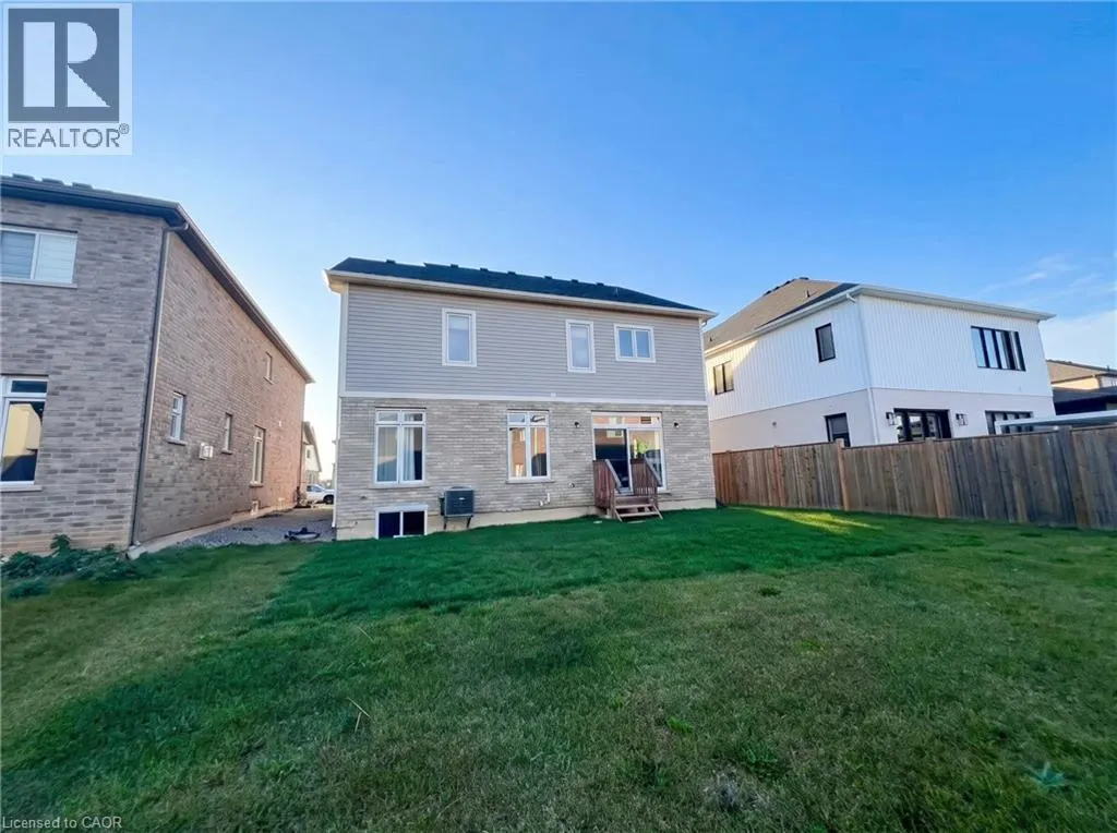 7474 SHERRILEE Crescent