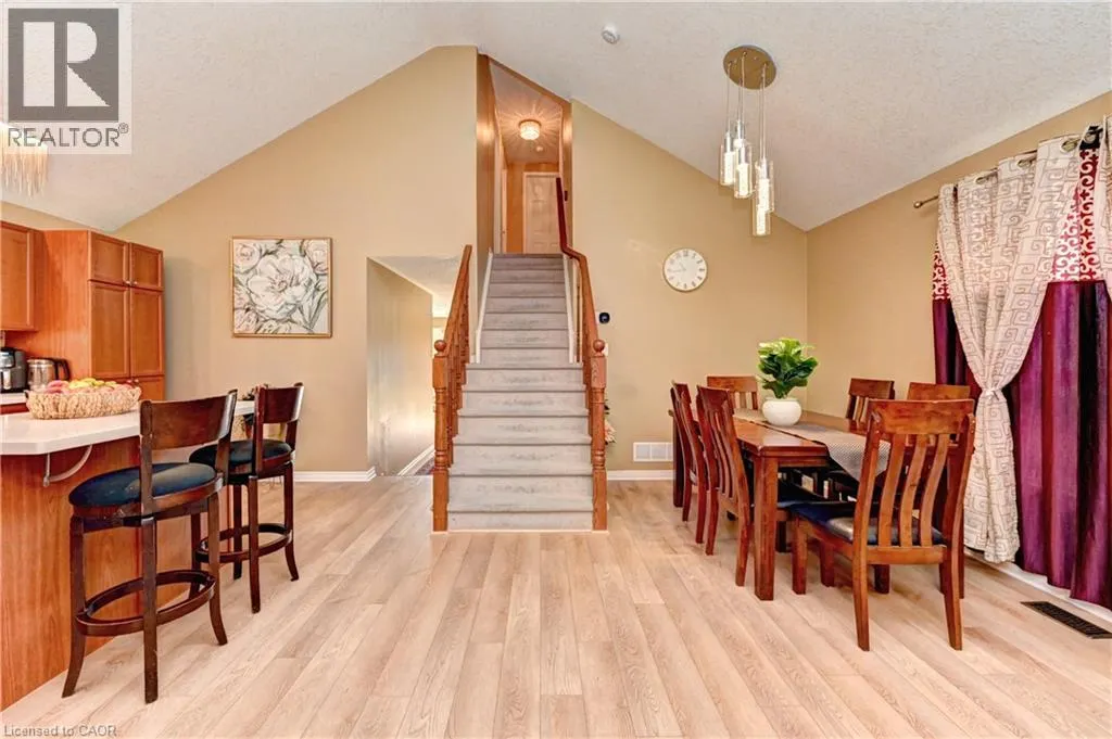 62 FALLOWFIELD Drive