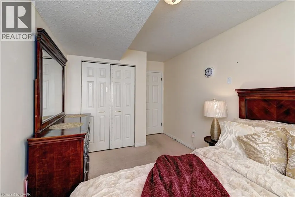 62 FALLOWFIELD Drive