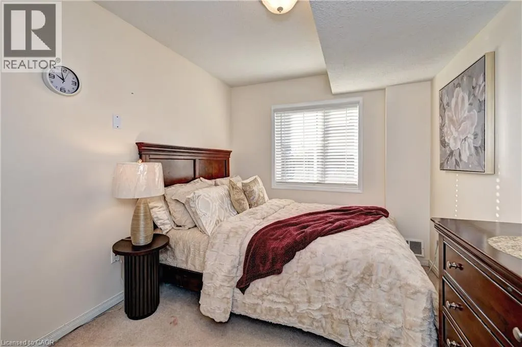 62 FALLOWFIELD Drive