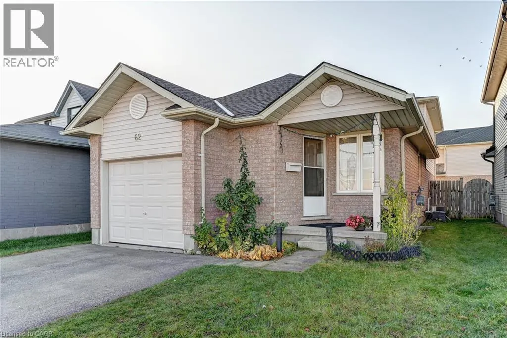62 FALLOWFIELD Drive