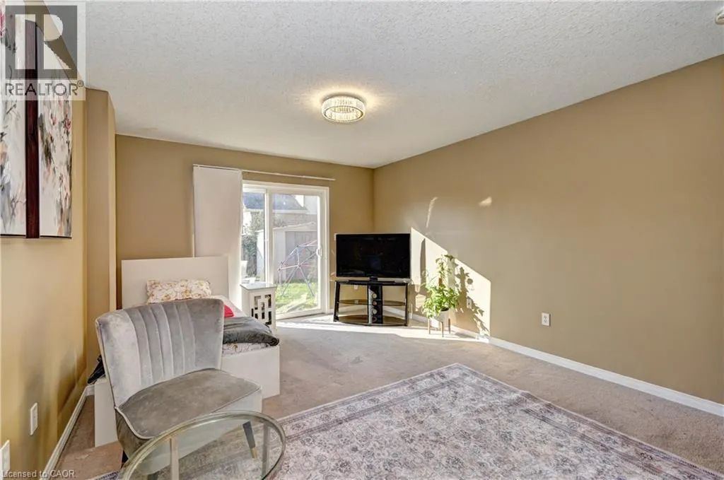 62 FALLOWFIELD Drive