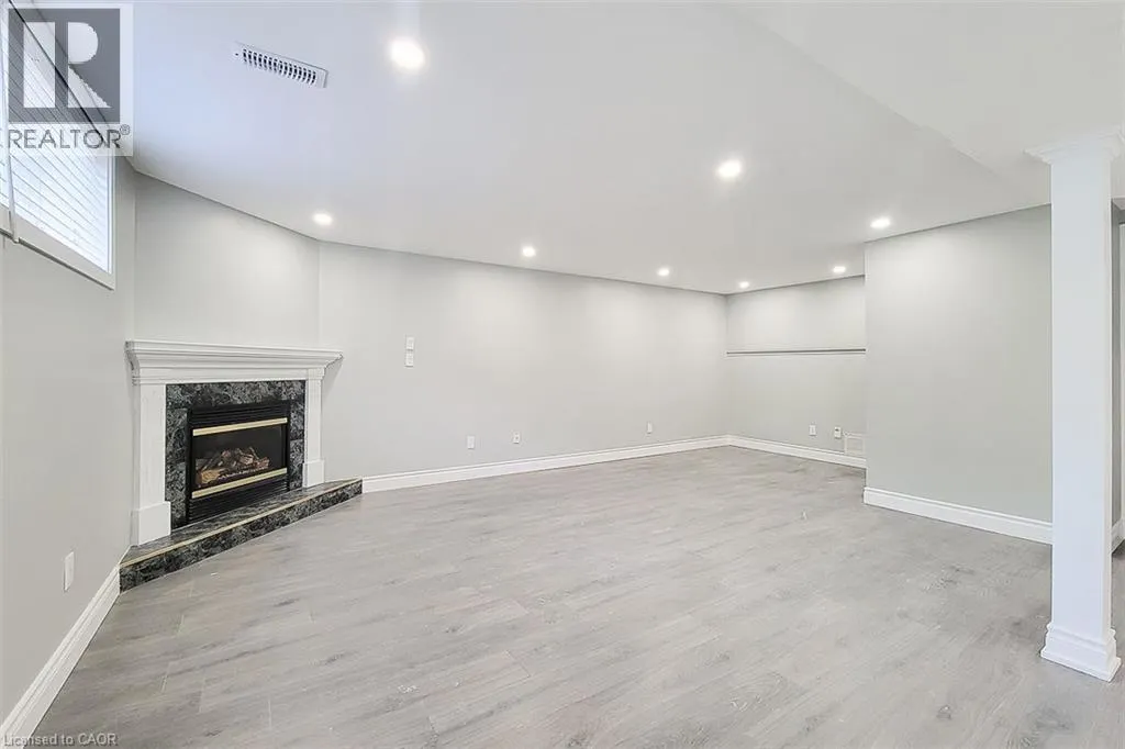 1654 UPPER WELLINGTON Street Unit# LOWER LEVEL