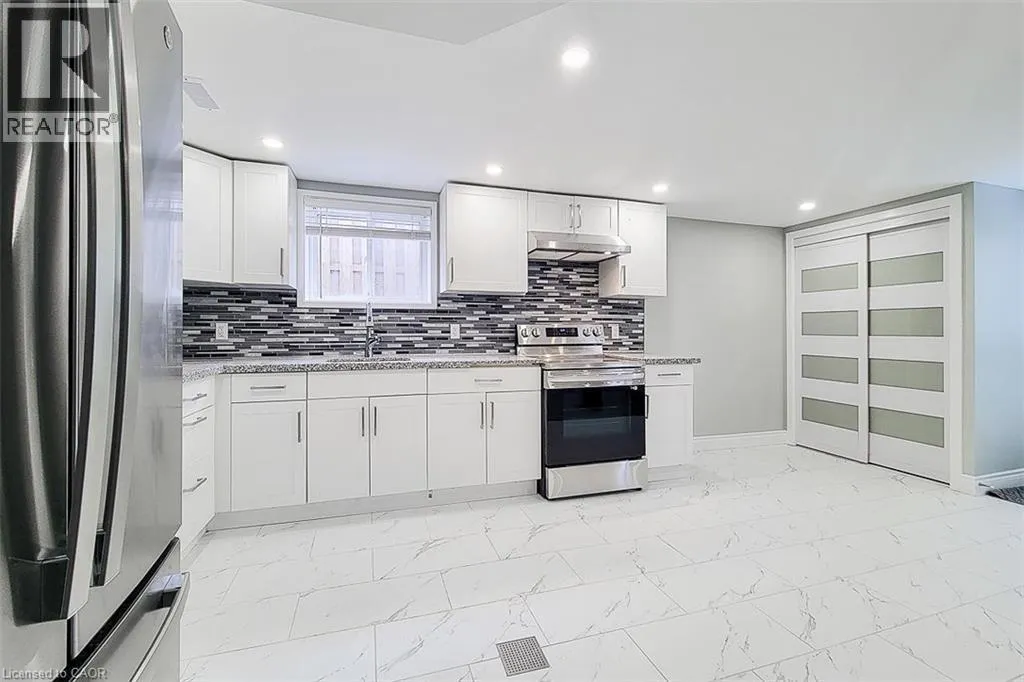 1654 UPPER WELLINGTON Street Unit# LOWER LEVEL