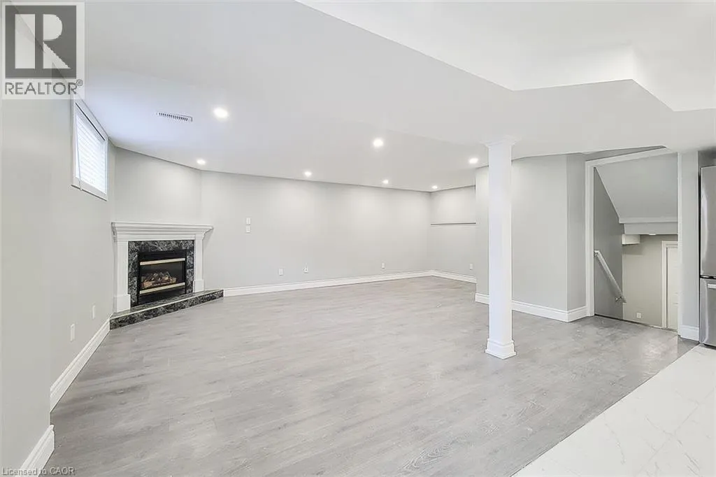1654 UPPER WELLINGTON Street Unit# LOWER LEVEL