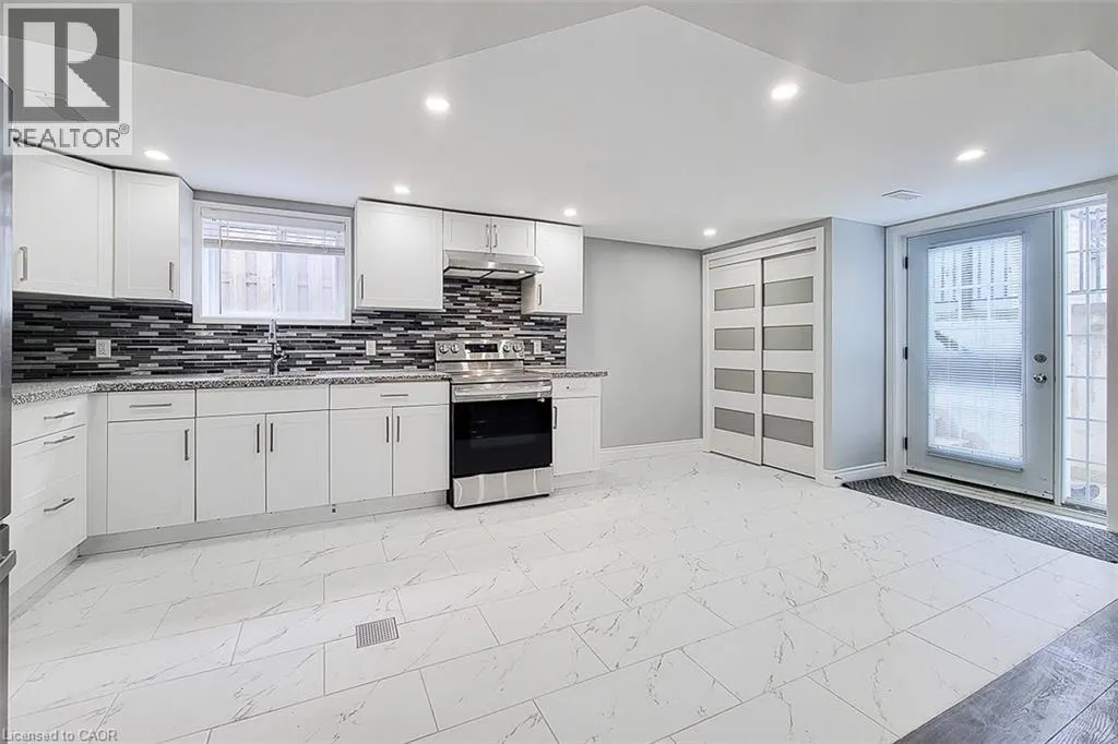 1654 UPPER WELLINGTON Street Unit# LOWER LEVEL