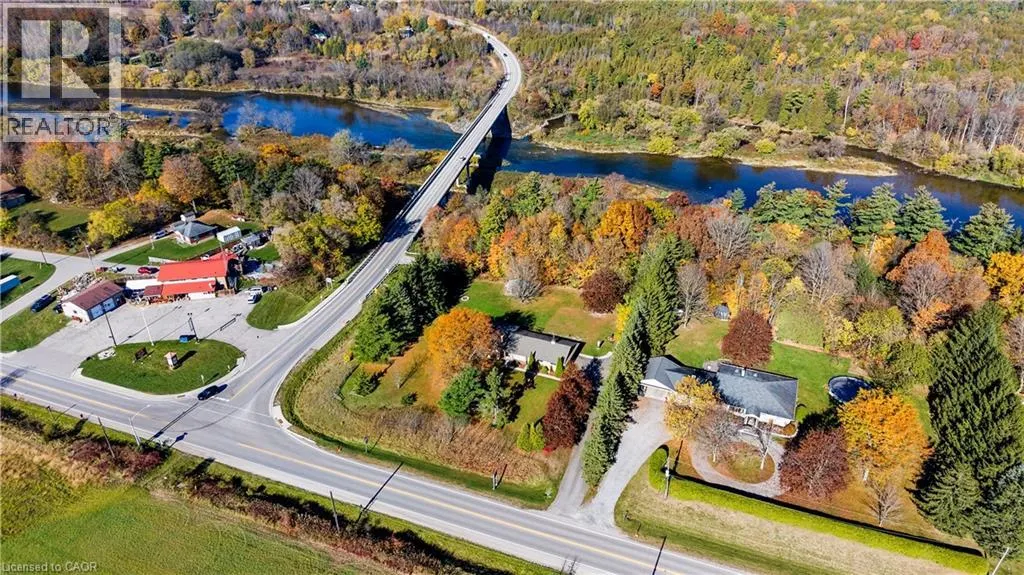 499 EAST RIVER Road