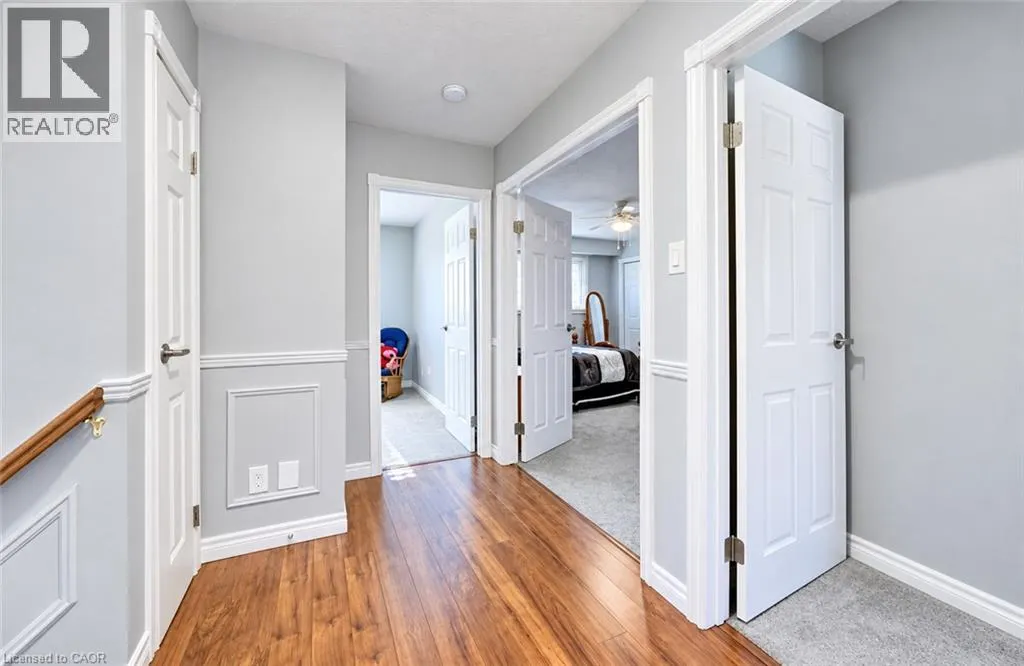 499 EAST RIVER Road