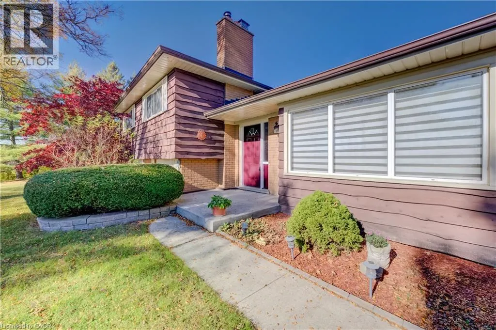 499 EAST RIVER Road