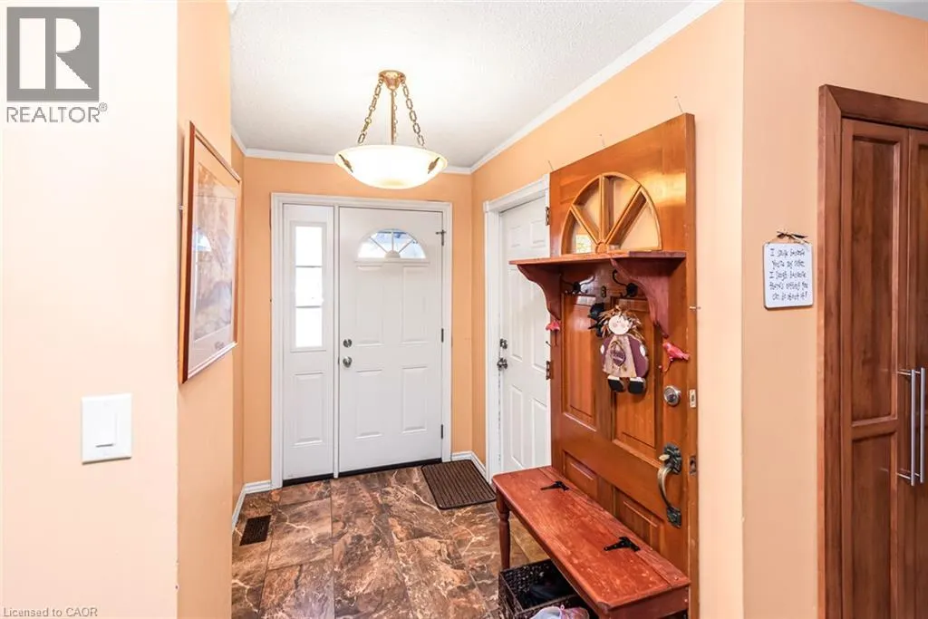 100 ST ANDREWS Court Unit# 7 #7