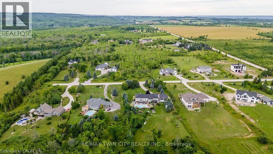 106 RIDGECREST Lane