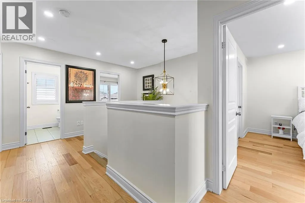 52 CLARE Avenue