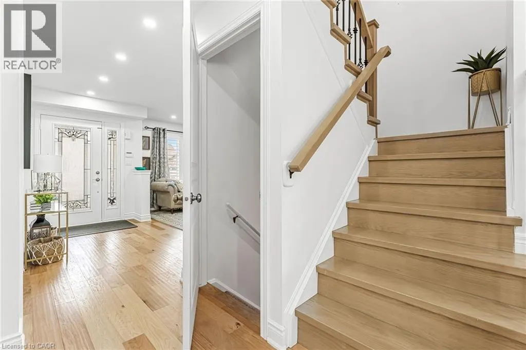 52 CLARE Avenue