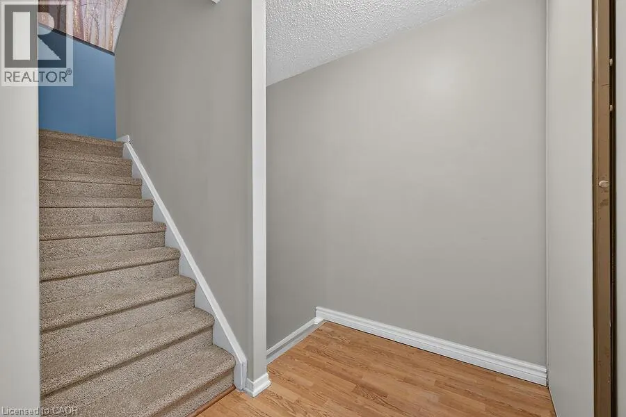 63 FONTHILL Road Unit# 3 #3