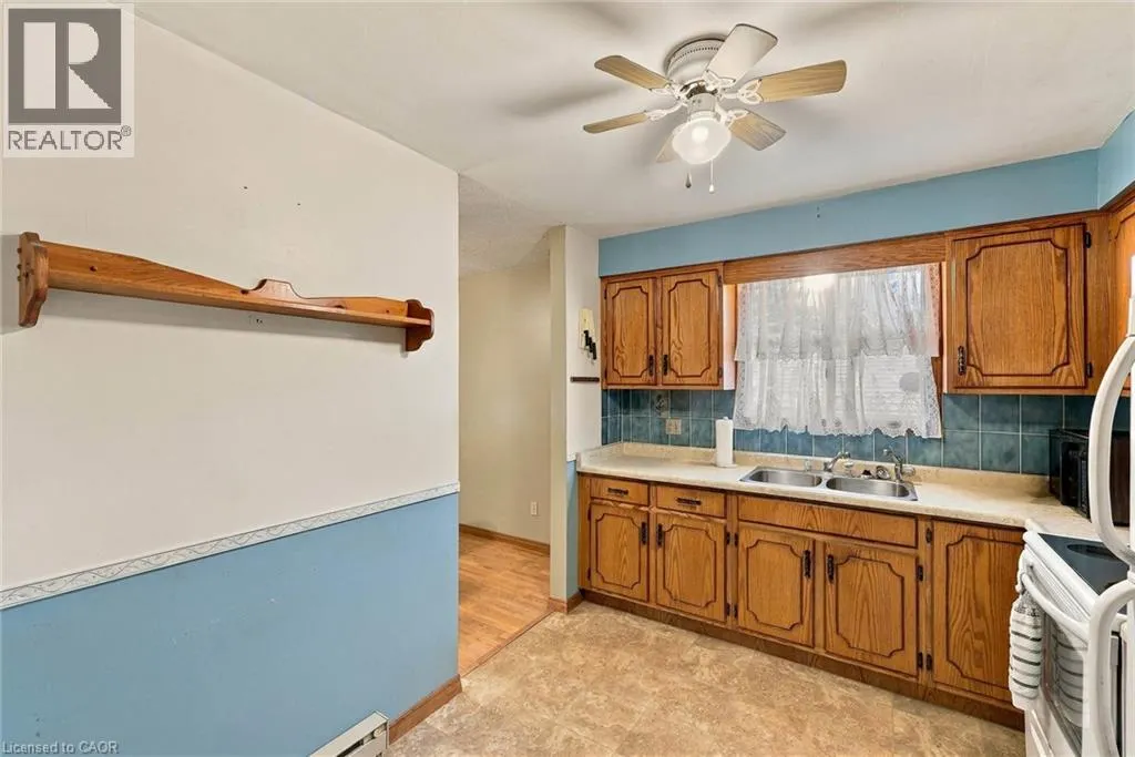 249 RITTENHOUSE Road