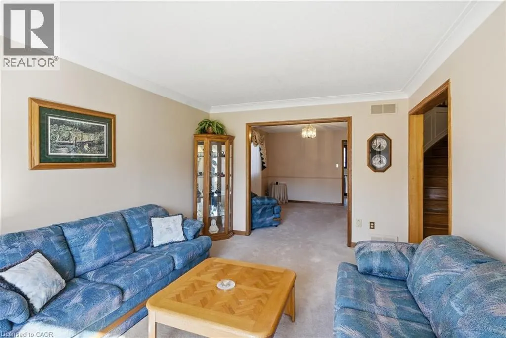 25 CANDOR Crescent