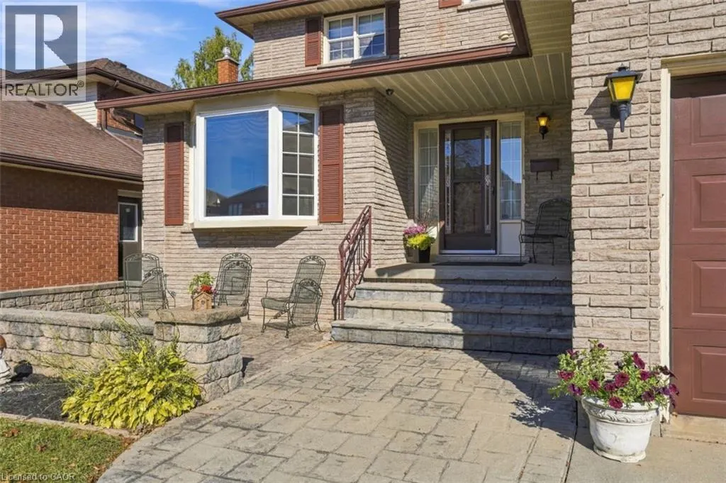 25 CANDOR Crescent