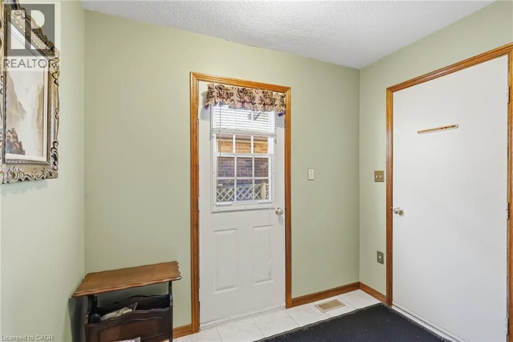 25 CANDOR Crescent