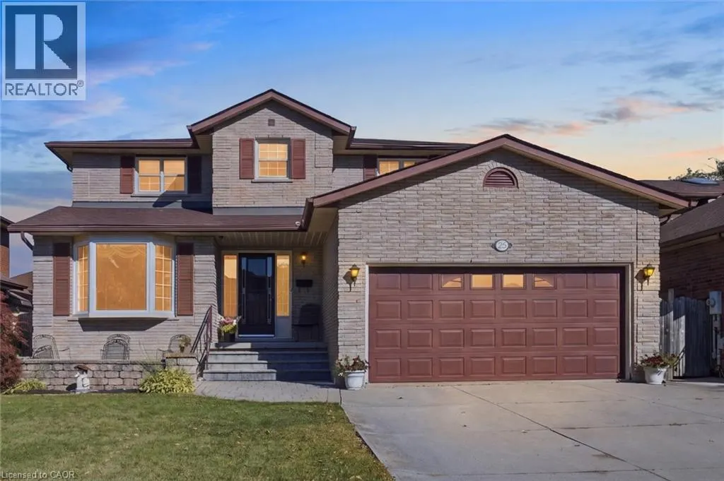 25 CANDOR Crescent
