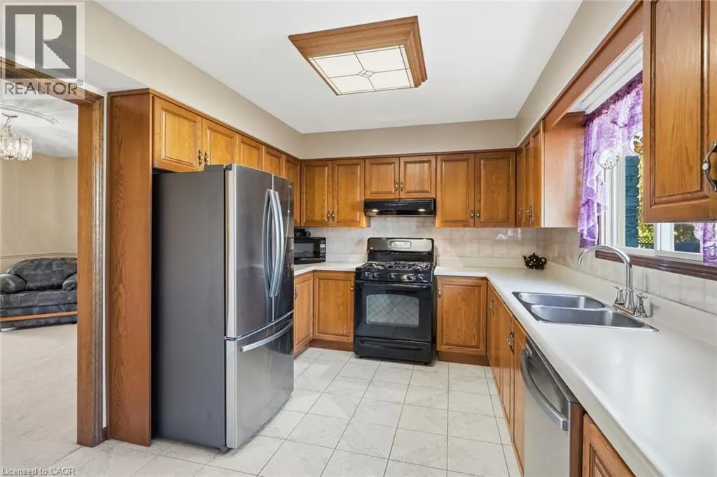 25 CANDOR Crescent