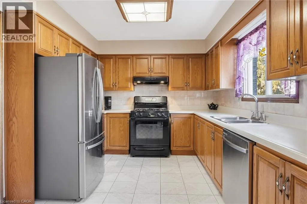25 CANDOR Crescent