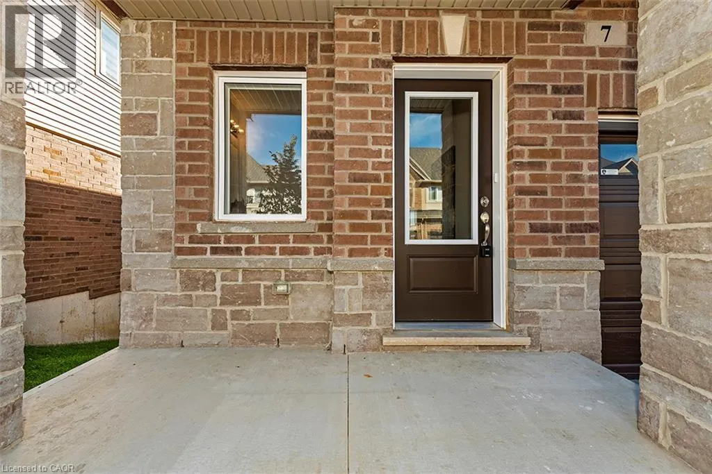 205 THAMES Way Unit# 7 #7